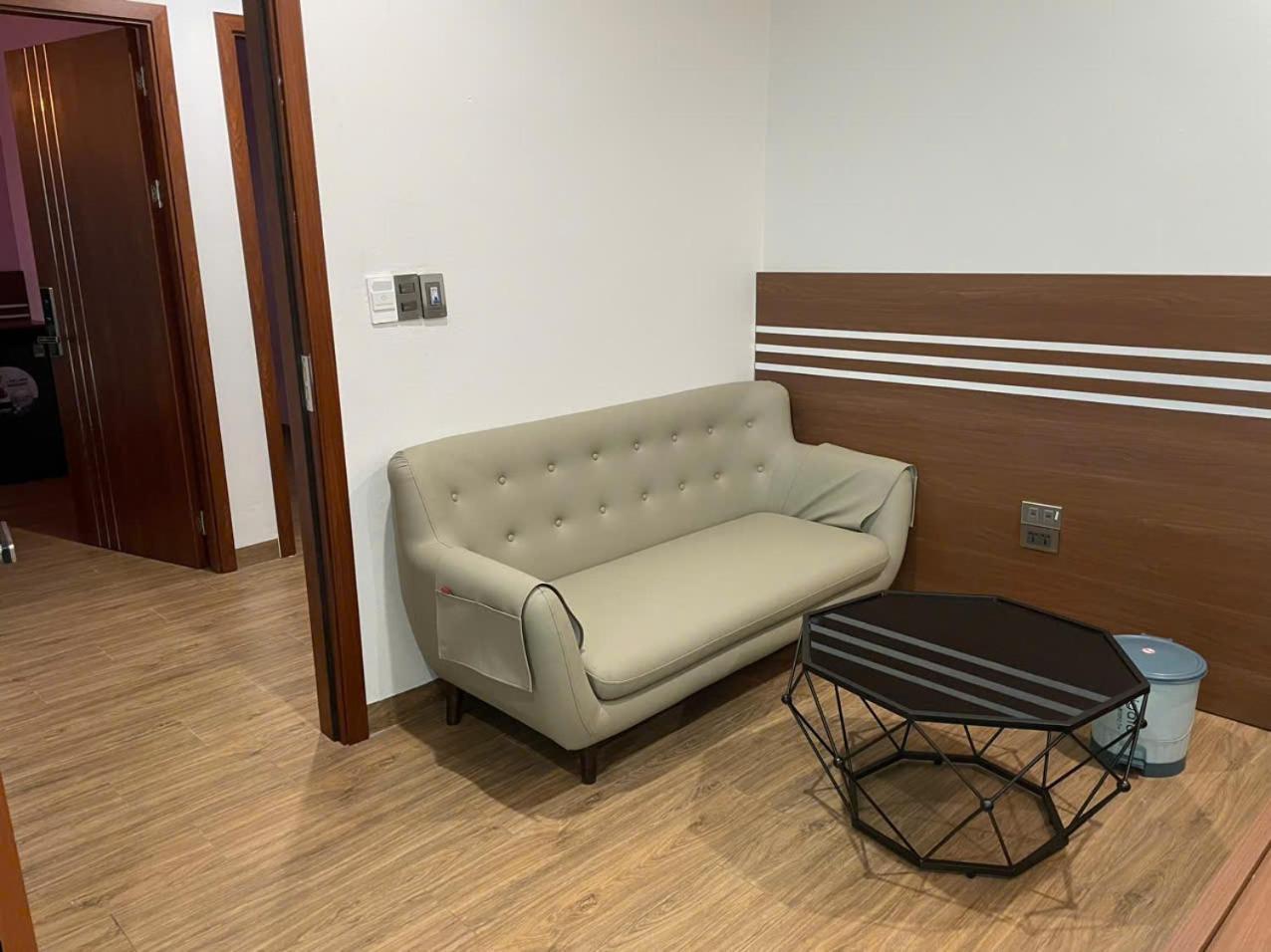 A90 Hotel Phu Ly Exterior photo